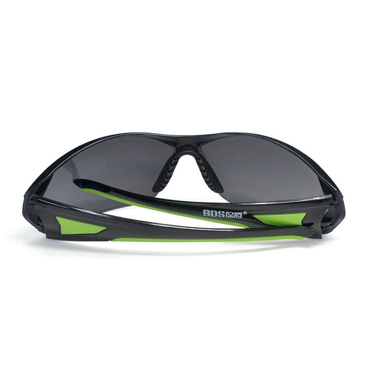 BDS Fashion Anti impact Anti fog Anti scratch Gray Anti UV Safe Riding Safety Glasses supplier