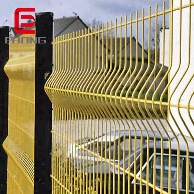 Chinese Manufacture 5x5 3D Galvanized Iron Wire Mesh Steel Welded Wire Mesh Fence details