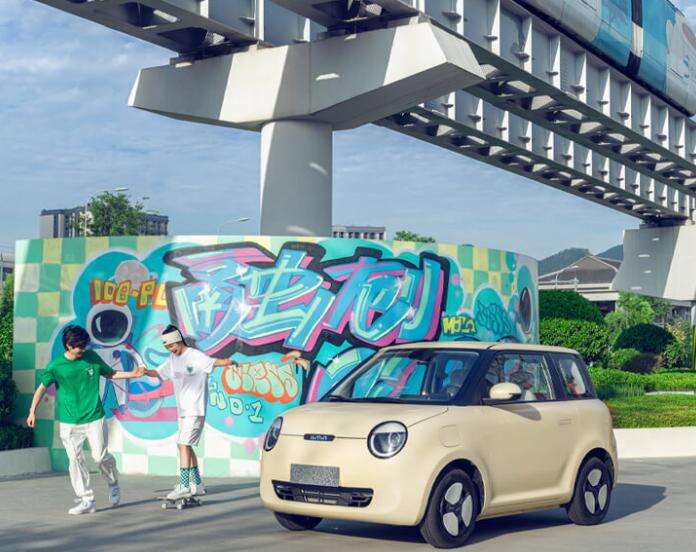 2023 2024 Changan Lumin mini ev รถยนต์ไฟฟ้าขนาดเล็ก 3 ประตู 4 ที่นั่งเป็นมิตรกับสิ่งแวดล้อมยานพาหนะโรงงานไฟฟ้าบริสุทธิ์