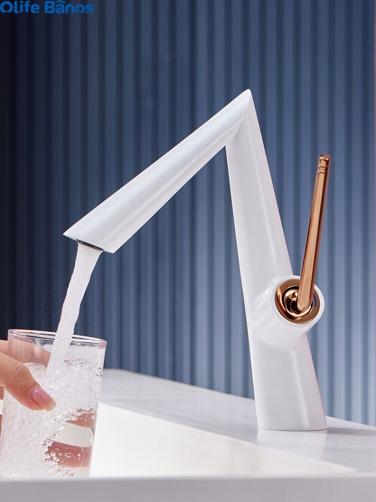 High Quality White Basin Faucet Deck Mounted Single hole Handle Tap Hot and Cold Mixer Tap With Art Style Brass supplier