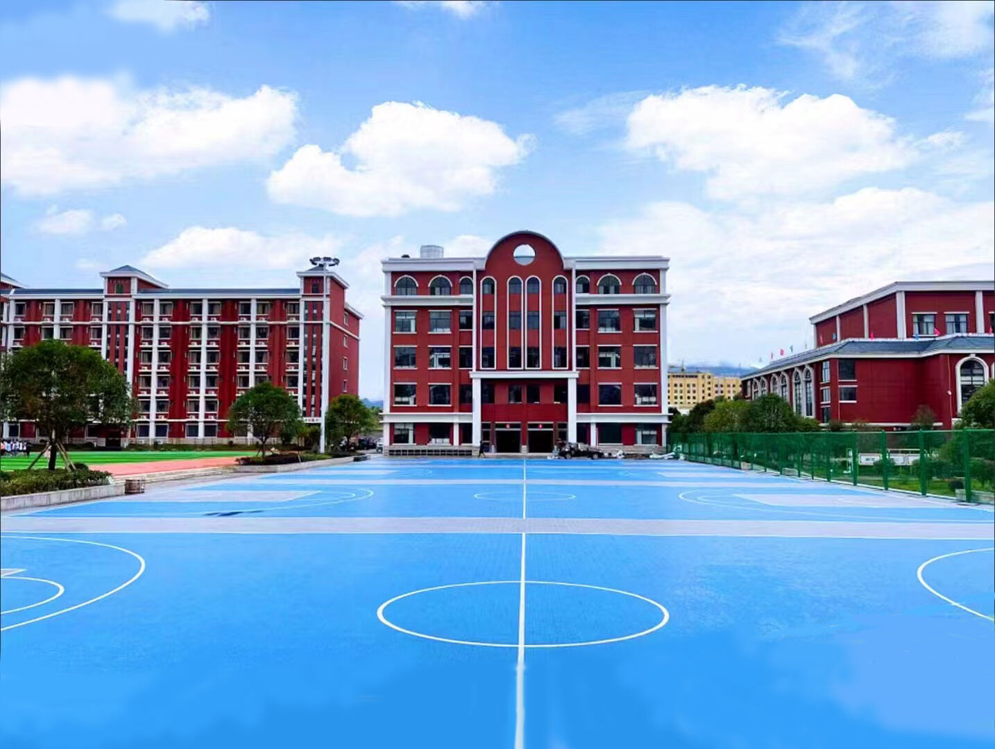 PP plastic portable Interlocking flooring tiles basketball flooring mat sports court Floor supplier