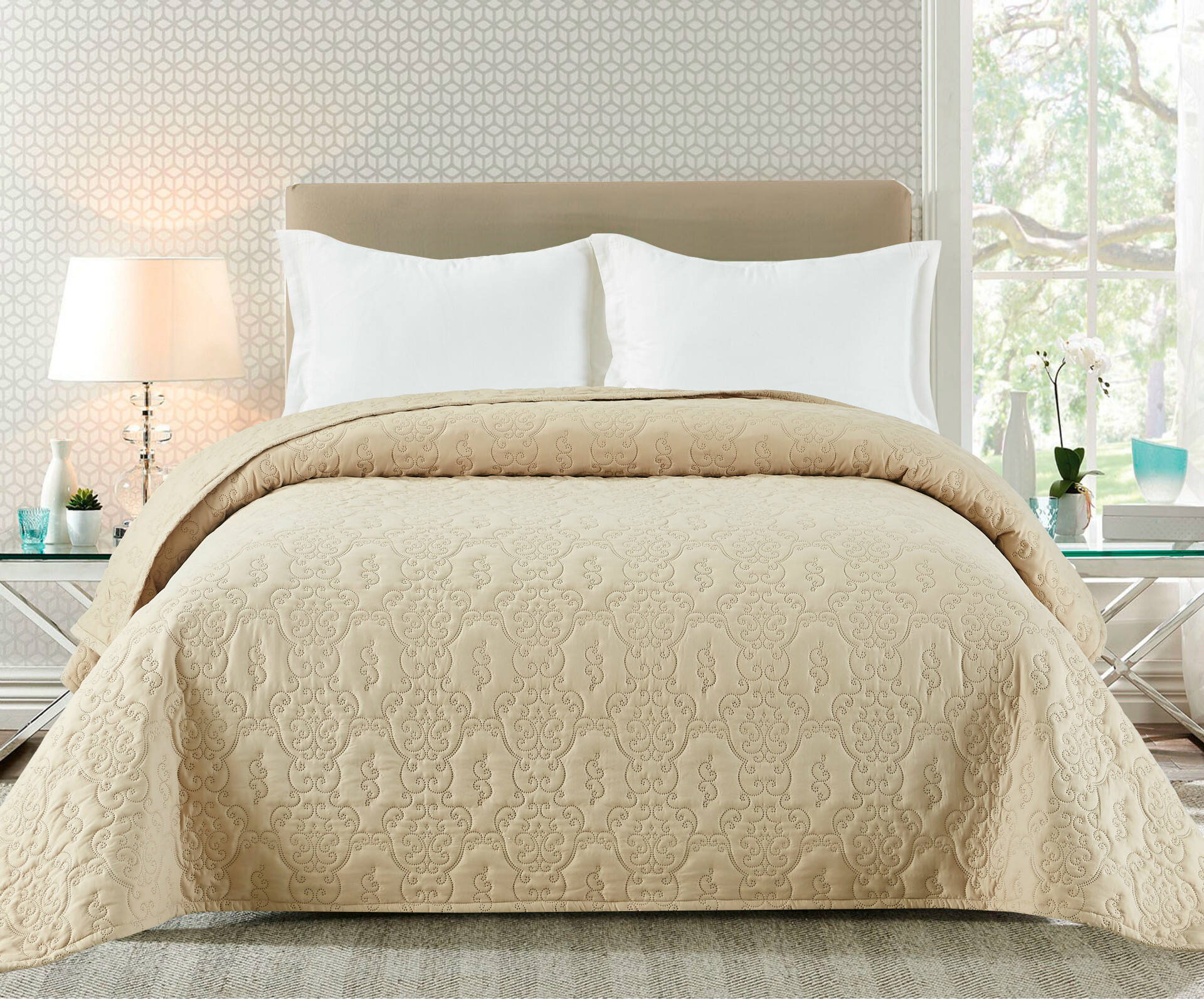 Superior Quality 100% microfiber Lightweight washable home use ultrasonic quilted coverlet supplier