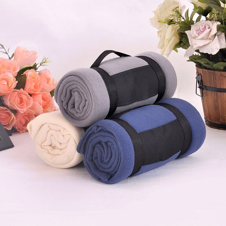 Aoyatex Promotion Blanket Solid Comfortable Polar Fleece Blanket supplier