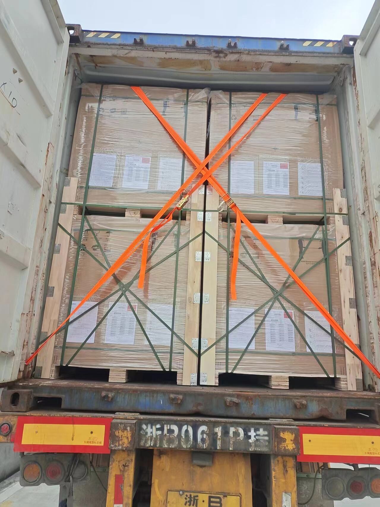 LONGi Hi-MO 5 LR5-72HBD 540-560M Half cell Bifaical Dual glass 545W 550W 555W 560W Bificial Half LONGi solar panel 545W 550W paggawa