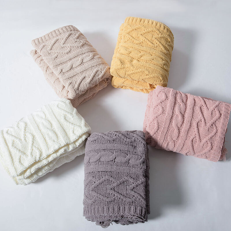 Msd Super Soft Warm Knitted  Crochet Chenille Chunky Knit Baby Throw Blankets for Sofa supplier