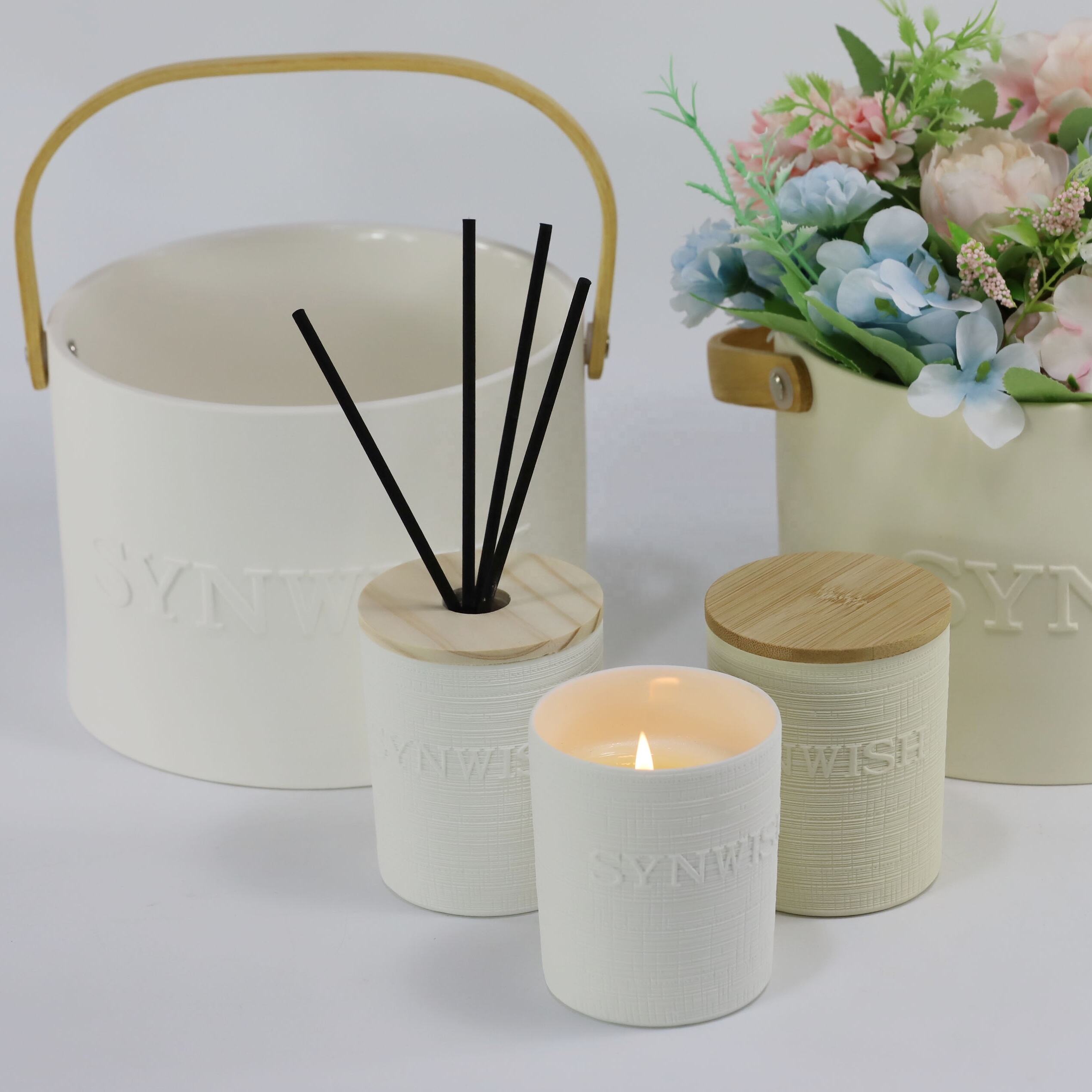 Personalized Empty Luxury Unique Candle Jars Vessels Containers Bulk Suppliers With Engraved And Lids Wholesale supplier