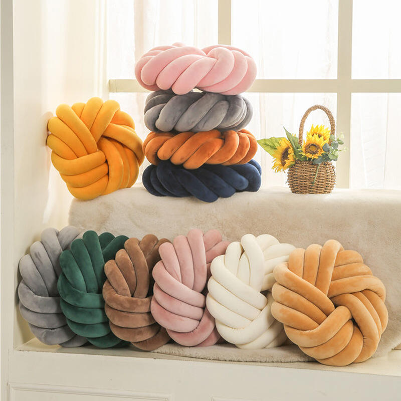 OEM Knot Pillow Square Ball  Decorative Knot Throw Pillows with Soft Lamb Fleece Fabric for Couch Bed  Knotted Home Decor supplier