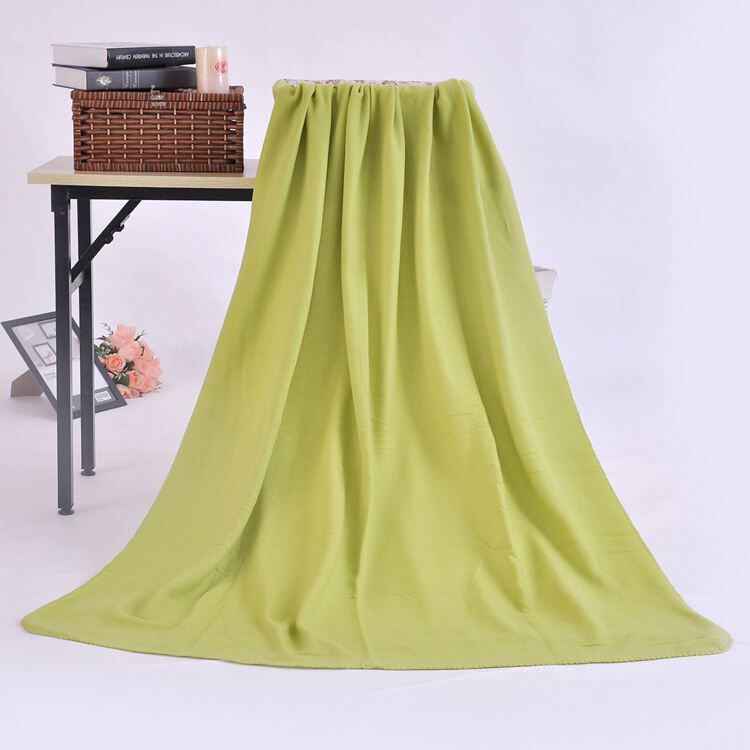 Aoyatex cheap custom wholesale solid color super soft polyester polar fleece blanket in roll details