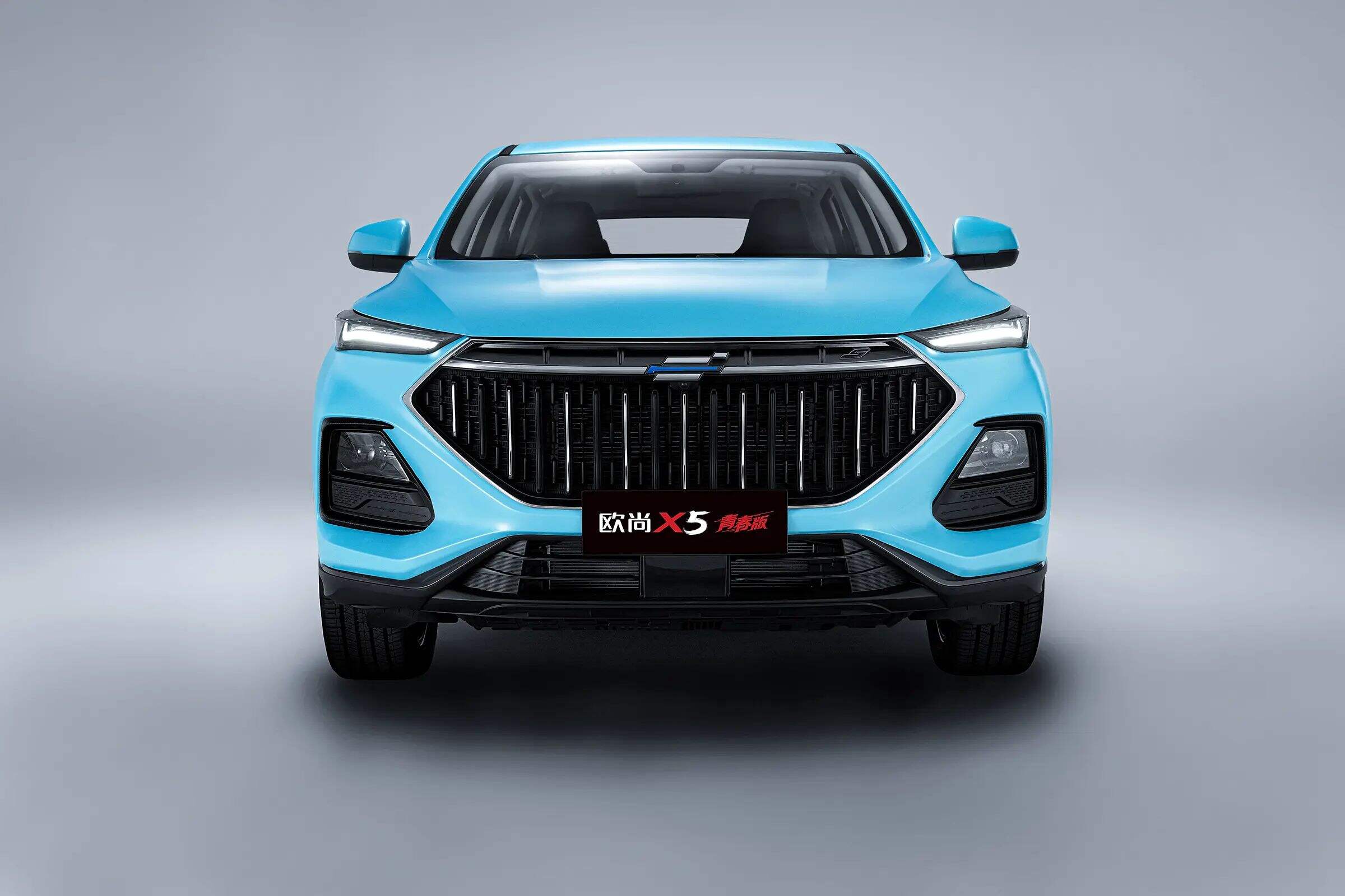 2023 Changan Oshan X5/X5Plus Compact SUV Vehicle 5-Seat Gasoline SUV with Complete Models Available from Stock details