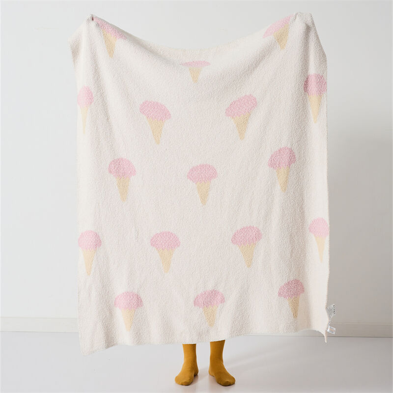 BJL Super Soft Pink Cartoon Ice Cream Microfiber Knitted Throw Blanket Children Gift Home Bed manufacture