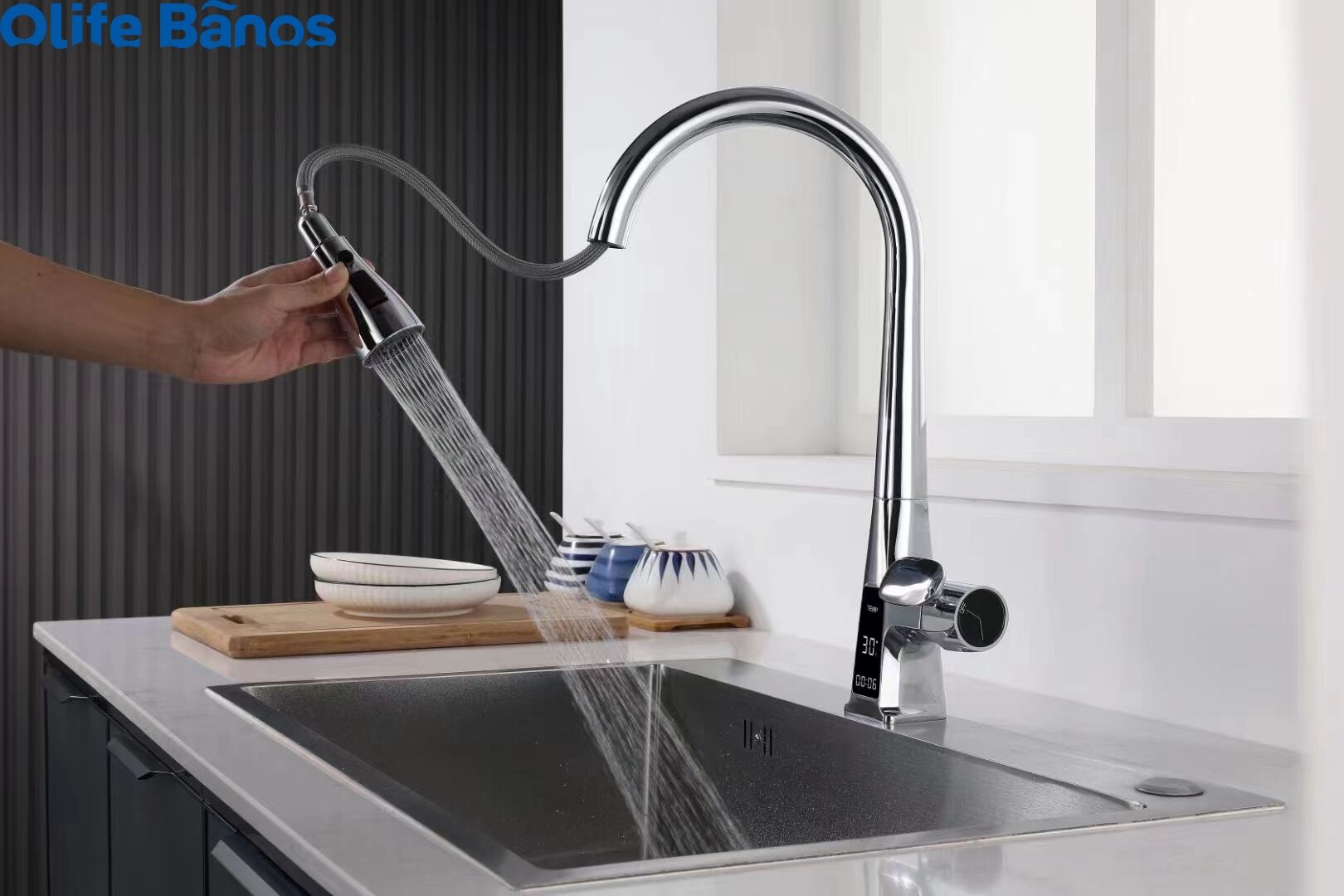 Olife Banos Pull Out  Kitchen Sink Faucet Digital Temperature  Display Hot Cold Gunmetal  Brass Kitchen Tap Mixer Faucet supplier