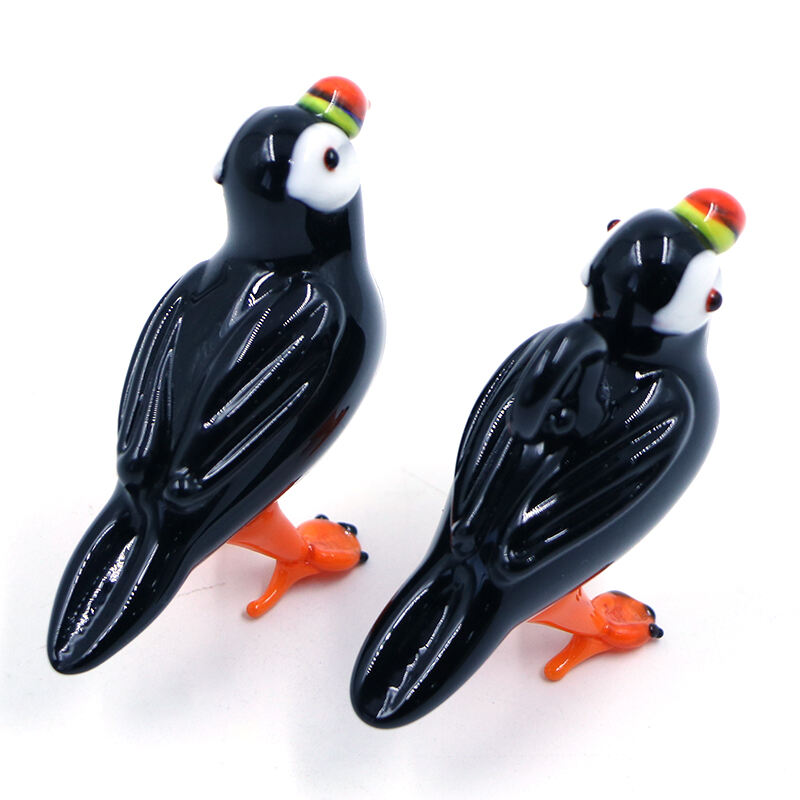 High Quality Handmade Murano Animal Glass Bird Puffin Figurine Ornament details