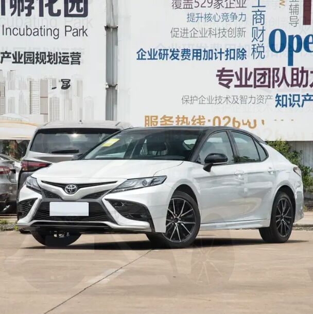 2023 Hybrid สำหรับ Toyota Camry 2.0S HEV SE High Spec 2.0G LE Basic HEV XSE Version 0km รถมือสองสำหรับ Camry ผู้ผลิต