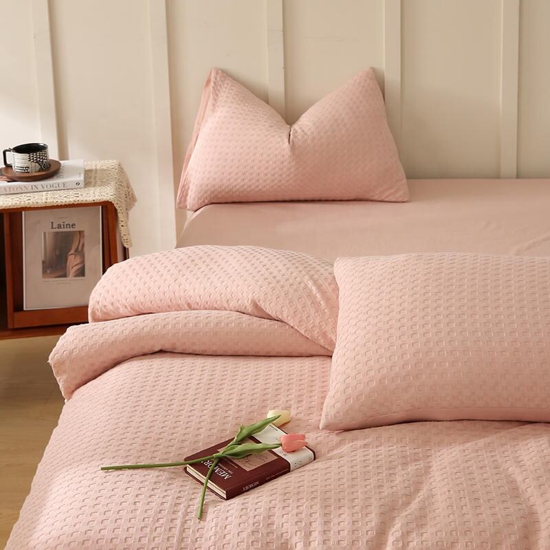 Nordic Style INS Best Selling Wholesale Luxury 100% Cotton Waffle Jacquard  4 pieces Hotel  Bedding Set supplier