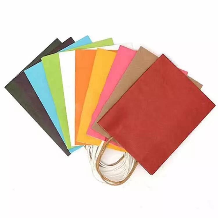 High quality customized paper bag packaging paper bags kraft paper bag with handle manufacture