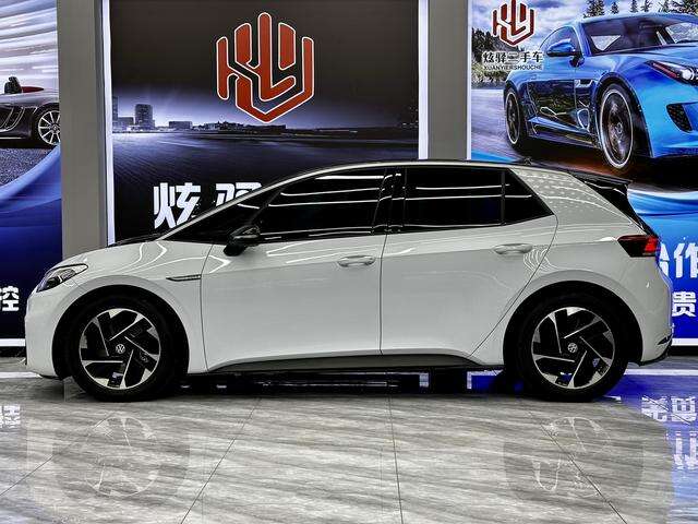 New energy vehicle SUV 2023 China Volkswagen VW ID.3 ID3 450km 5door 5seat Hatchback electric car manufacture