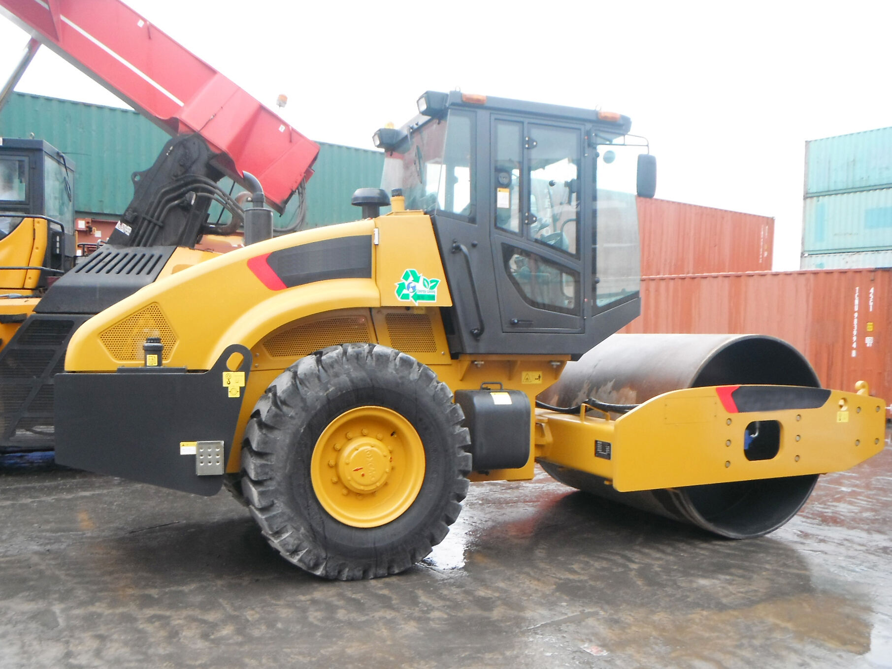 XS143J 14T Road Roller Compactor Vibratory supplier