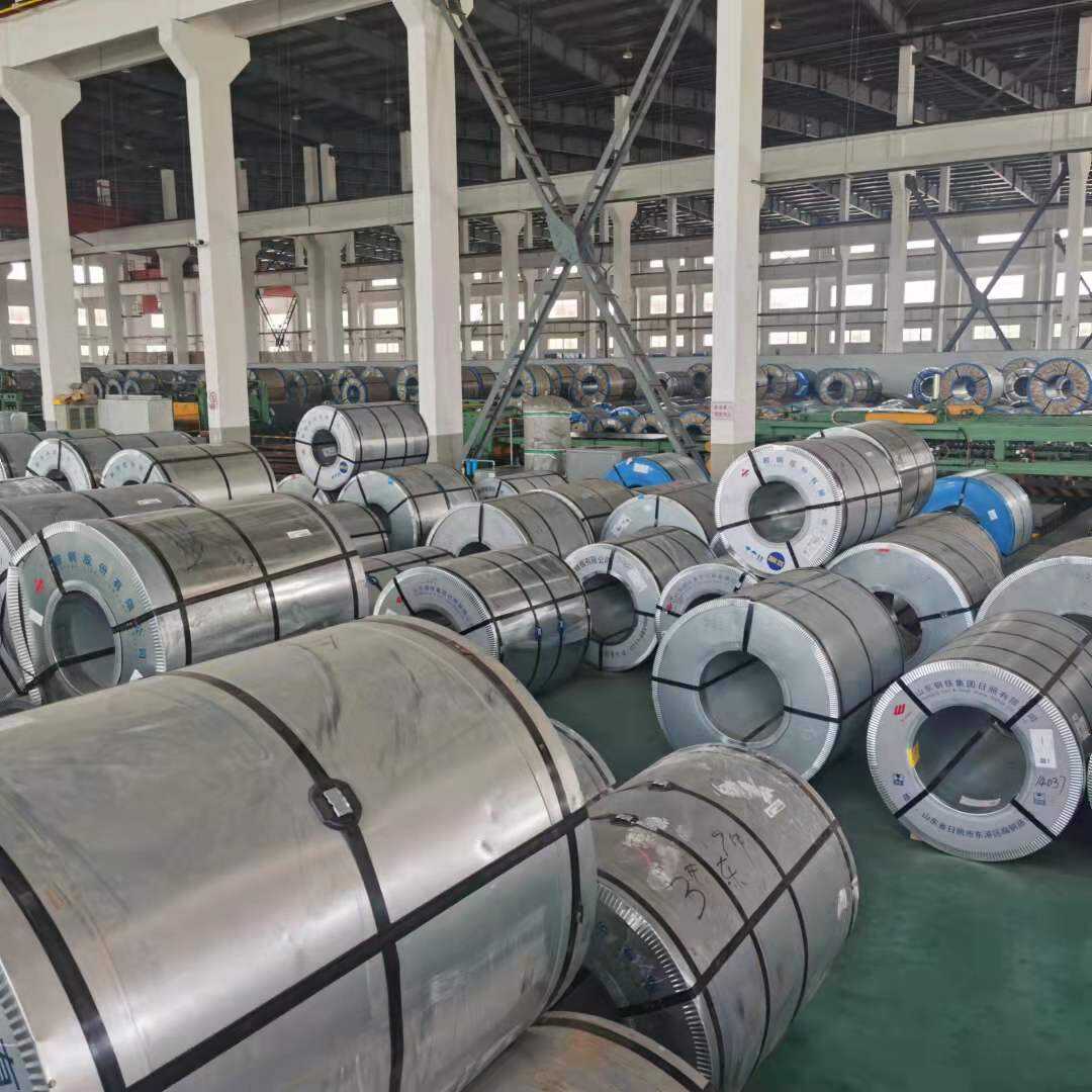 Wholesale price 4CrMoSiV corten steel coil high quality factory straight SPHD carbon steel coil details