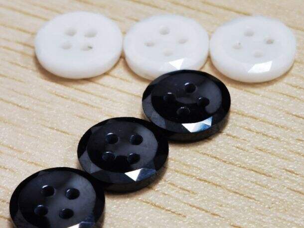 What is zirconia ceramic buttons