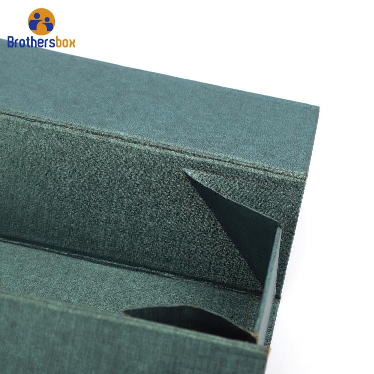 Custom Folding Magnetic Box / Rectangular Foldable Gift Box manufacture