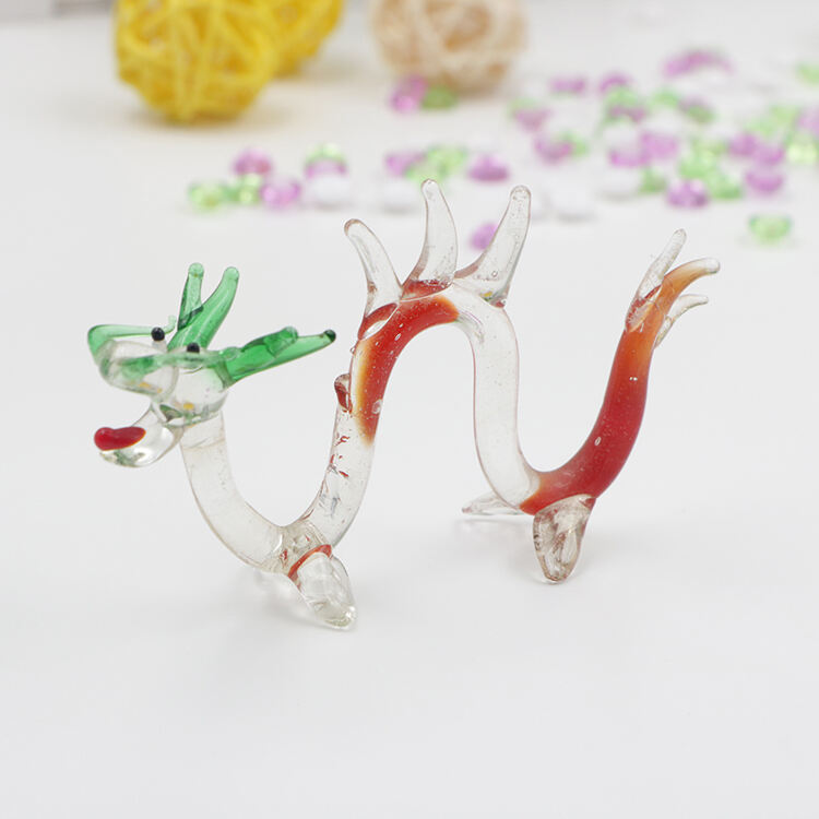 Handmade Chinese lampwork glass dragon figurine supplier