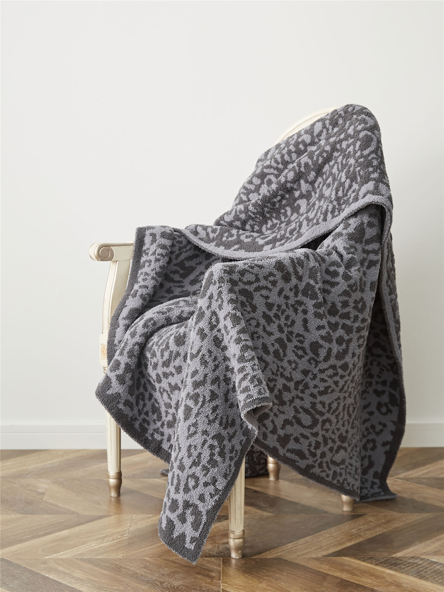 BLA OEKO-TEX  Knitted Leopard Print Blankets Winter Warm Faux Fur Microfiber Plaid Bedspread Fluffy Adult Blanket Throw details