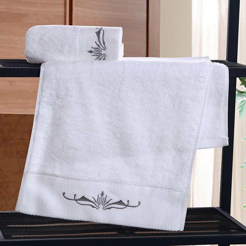 Soft Comfortable 100% cotton hotel towel set with Embroidery logo toallas details