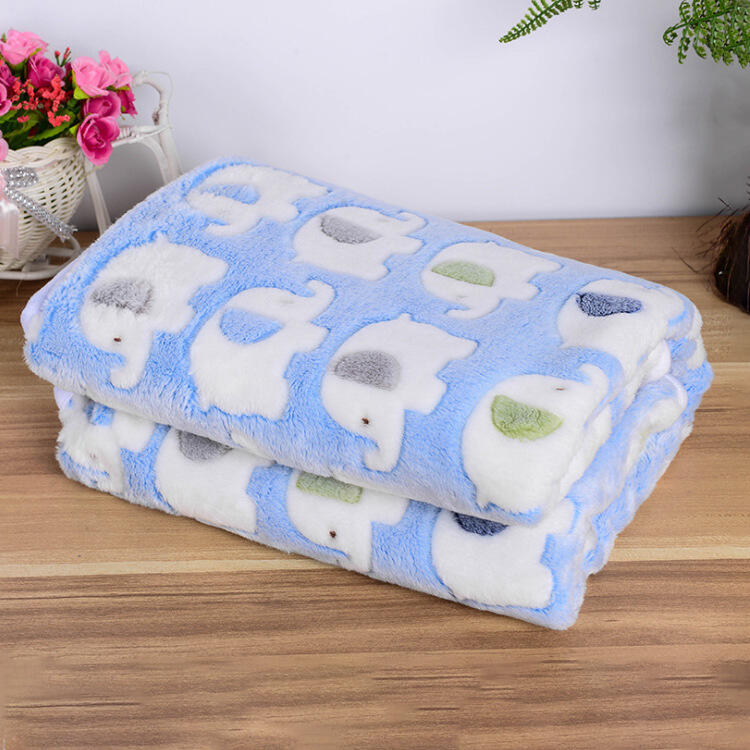 Super Soft Pet Blanket Winter Warm Cat Dog Blanket Puppy Bed Mat Covers Comfortable Doggy Cushion Sleeping Blanket Pet Supplies details