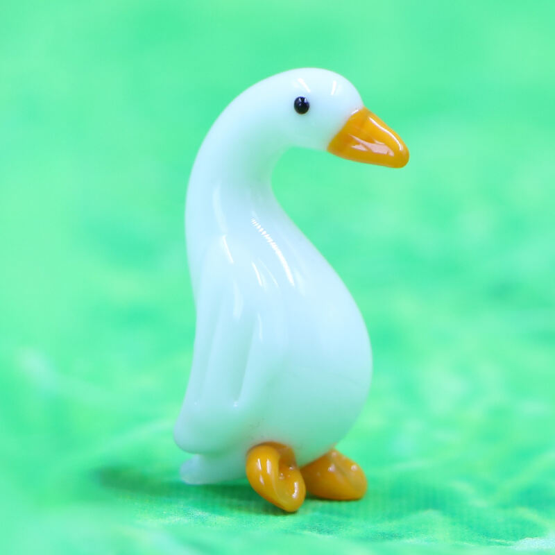 High Quality Creative Glass  Animal Figurine Mom  Baby Duck Desktop Accessories Collection manufacture