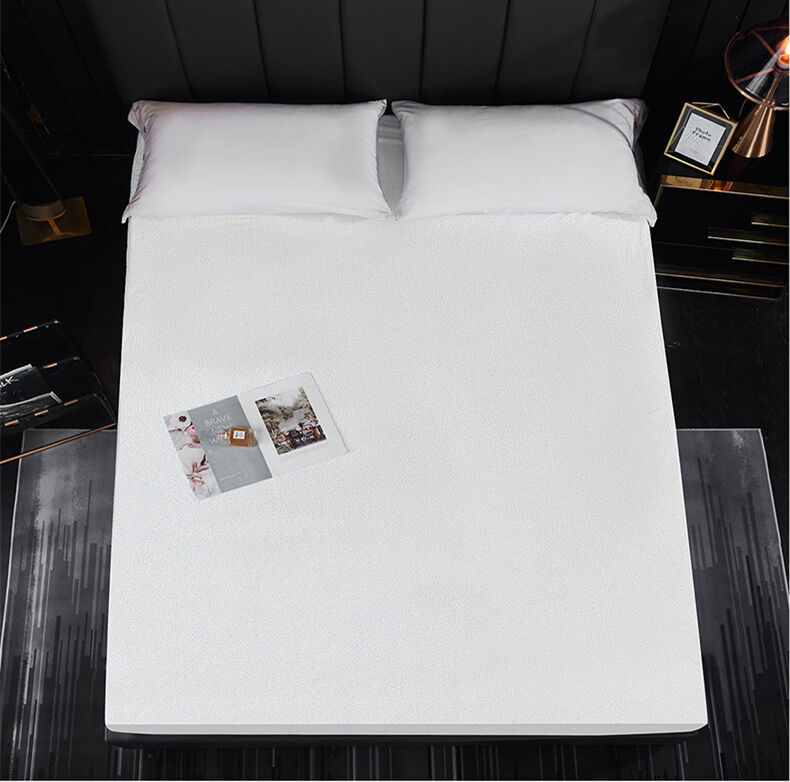 Manufacturer's direct sales bamboo fiber fabric waterproof colorful fitted sheet anti-skid mattress protective cover details