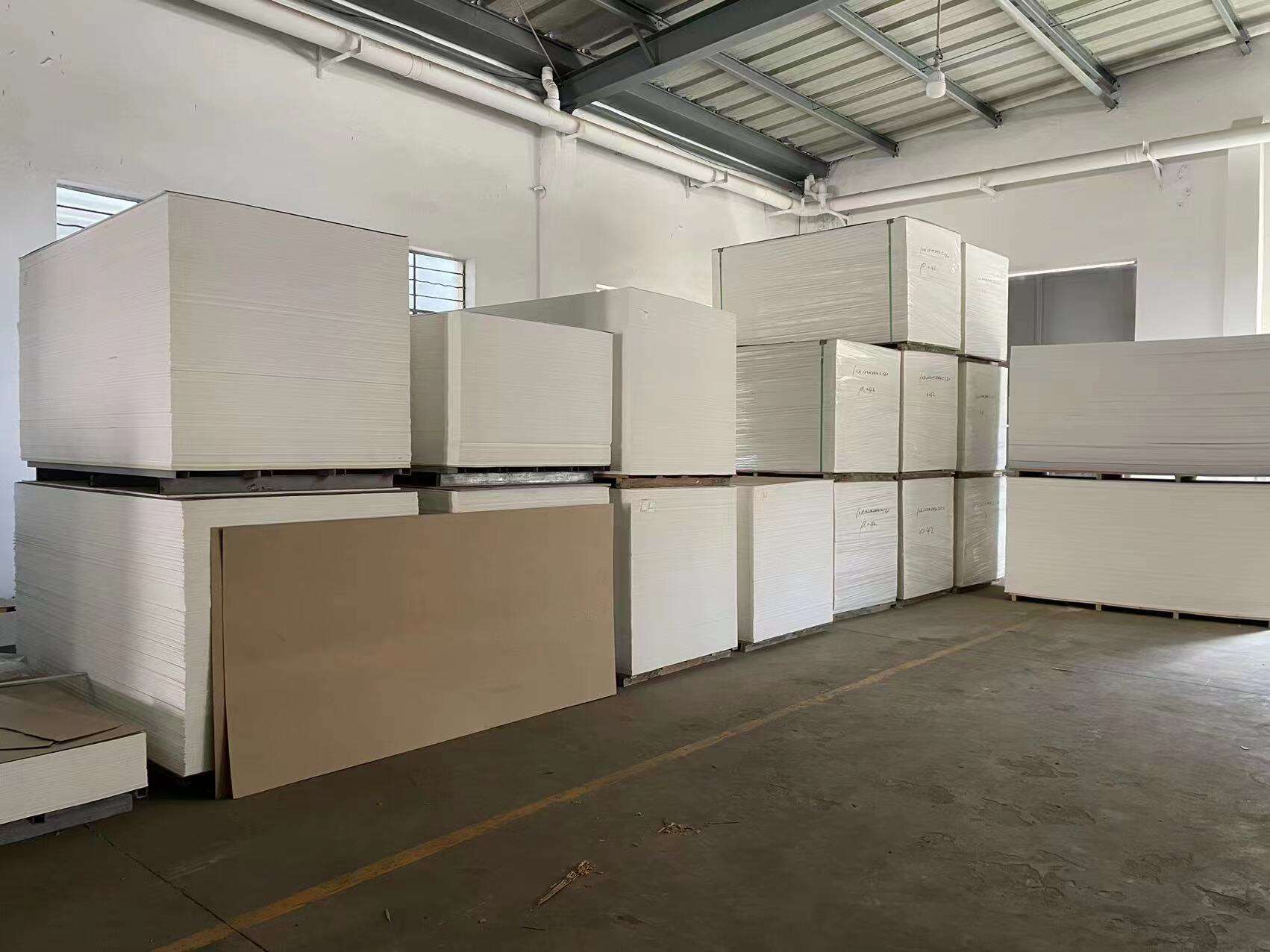 3-30mm 4*8 feet or custom size pvc board furniture cabinet PVC expanded board/PVC foam board/PVC plastic sheet factory