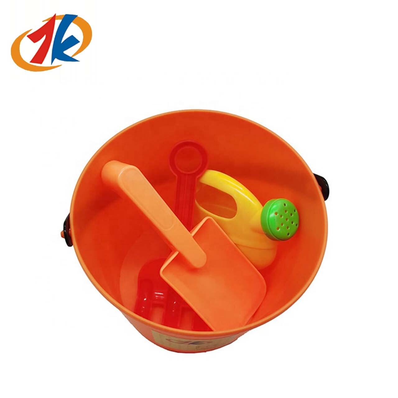 2024 new summer game set promotion gift plastic beach sports bucket tools toy factory