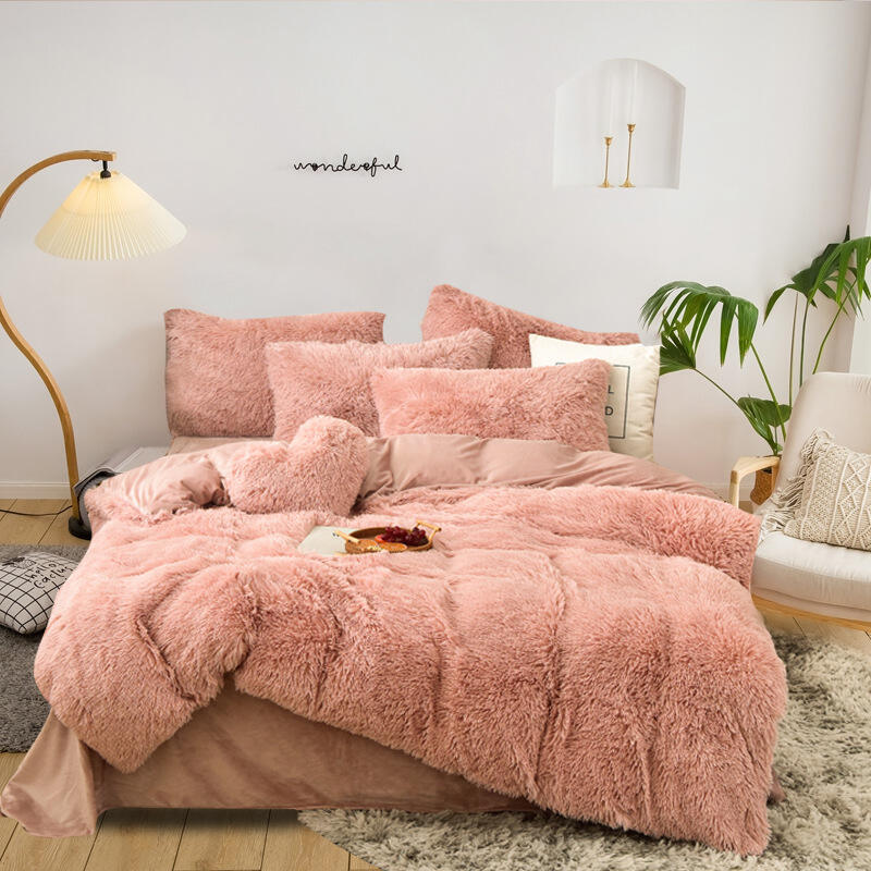 Deluxe woollen Plush Shaggy Ultra Soft Velvet Fluffy bedding set Fluffy duvet luxury details