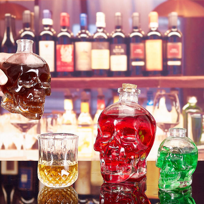 Skull clear glass bottle