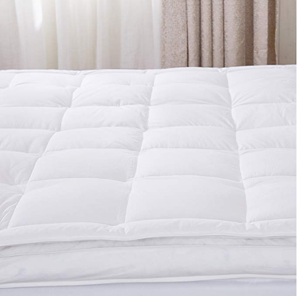 Premium Natural White Bed Topper 100% Polyester Fabric Mattress Pad factory