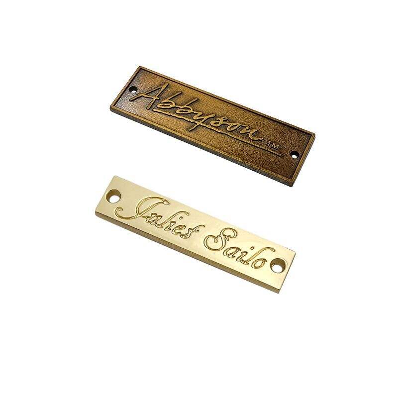 Custom logo 3D metal logo plate metal tag for handbags