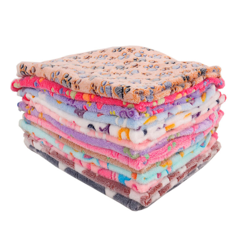 Wholesale Custom Printed Soft Plush Pet Blanket Coral Fleece Dog Blanket factory