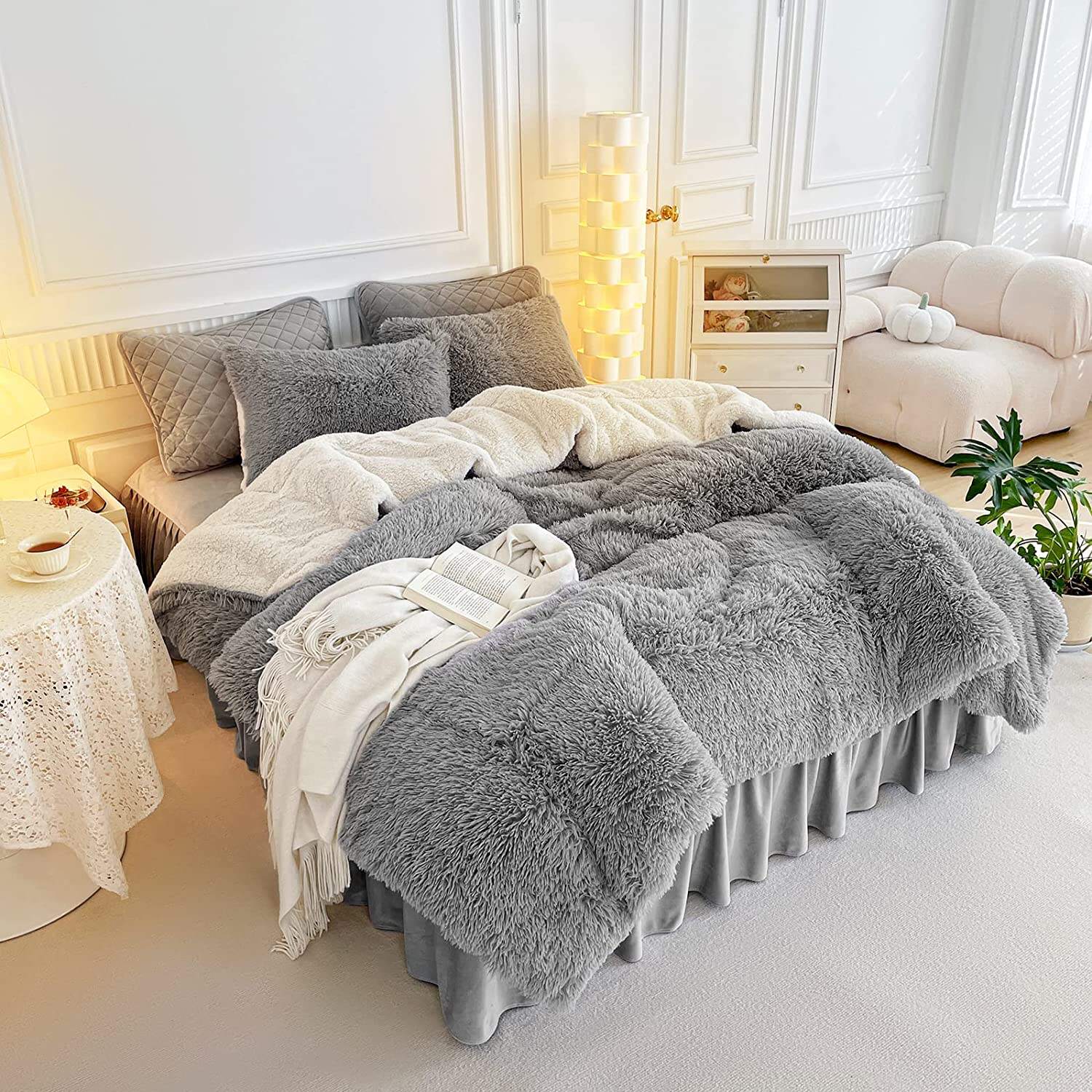 High quality Ultra-soft Duvet Cover winter sheets bedding set 100% microfiber velvet fuzzy comforter manufacture