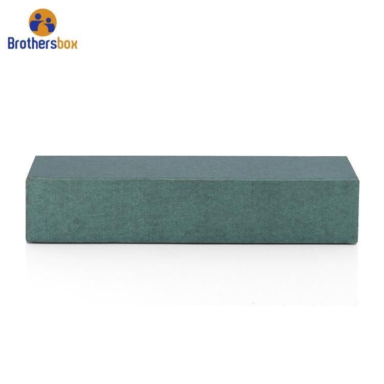 Custom Folding Magnetic Box / Rectangular Foldable Gift Box manufacture