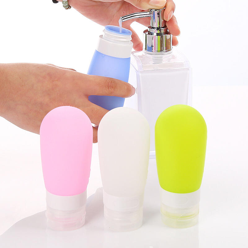 Mini 1oz 2oz Reusable Silicone Salad Dressing Bottle Travel Container supplier