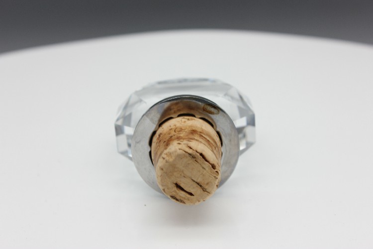 Customizable crystal cork for bottles natural cork for bottles cork stoppers details