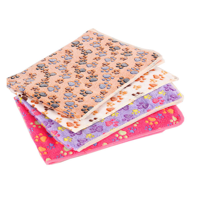 Wholesale Custom Printed Soft Plush Pet Blanket Coral Fleece Dog Blanket manufacture