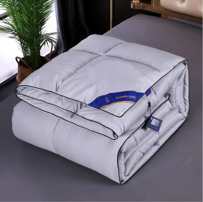 Factory supplier luxury goose/duck down feather duvet insert duck down quilt 5-star hotel comforter