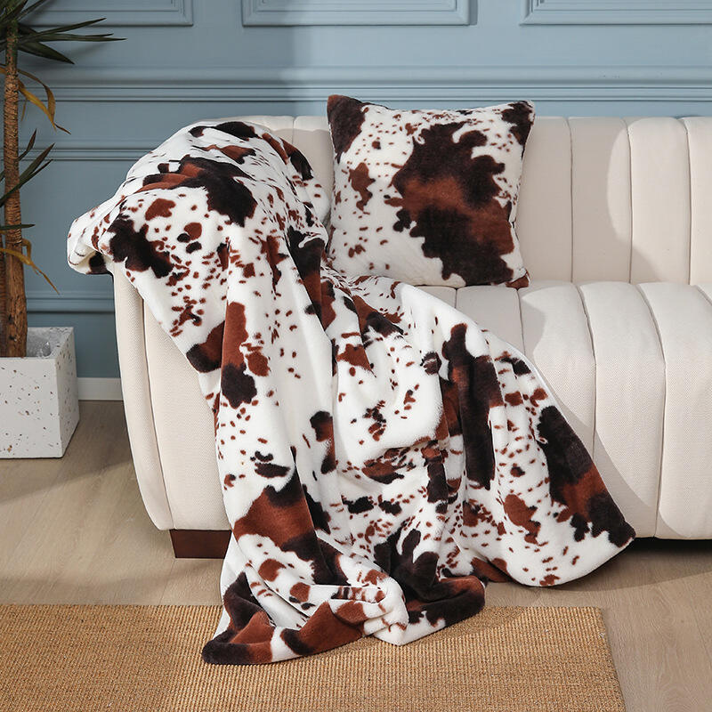 Wholesale cow patterned animal leopard plush pillows blankets car cushions manufacture