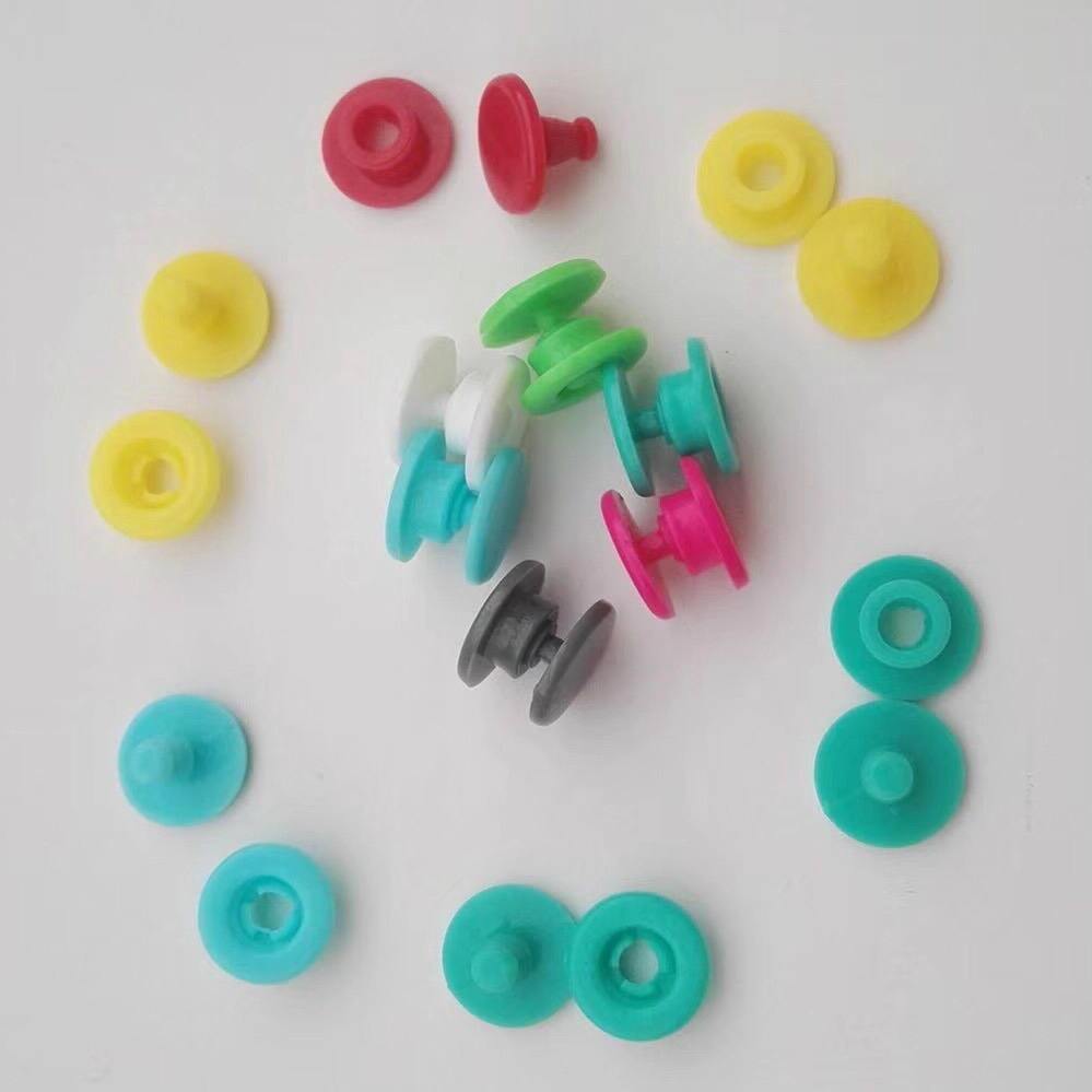 9mm 12mm 14mm 15mm Two Parts disposable plastic button for face shield