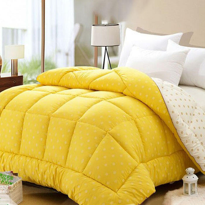 New design wholesaler wave point quilted polyester fabric cotton quilt details