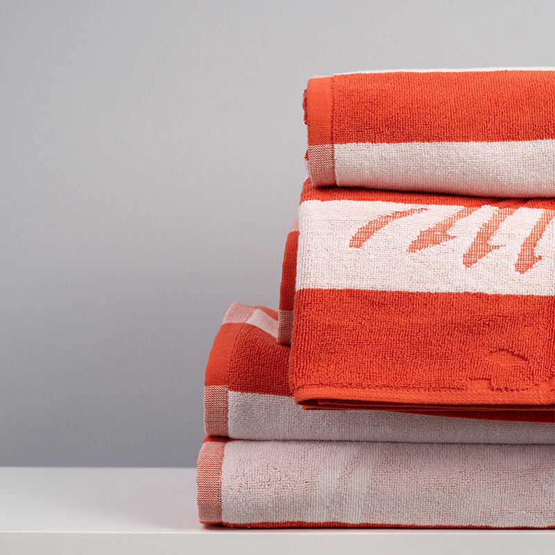 High quality hot sale swimming pool towel 100% cotton strong water absorption home bath towel beach towel details