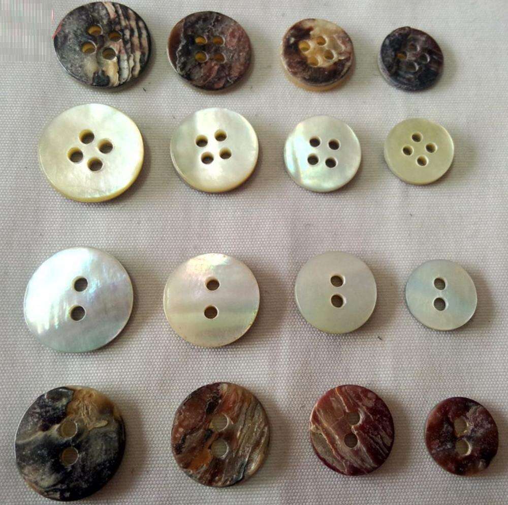 Various sizes 2 holes 4 holes sewing real agoya akoya natural shell button