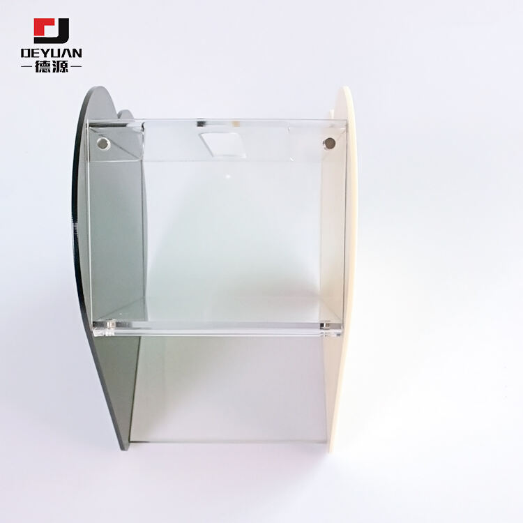 New Design Wholesale Handmade Modern Heart Shaped Acrylic Napkin Dispenser Holder Tissue Box details