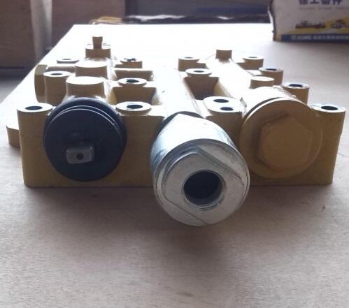 Wheel Loader Pilot Valve Transmission Parts factory